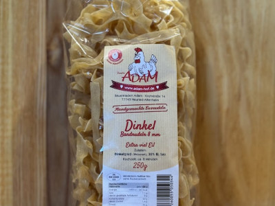 Teigwaren und Nudeln