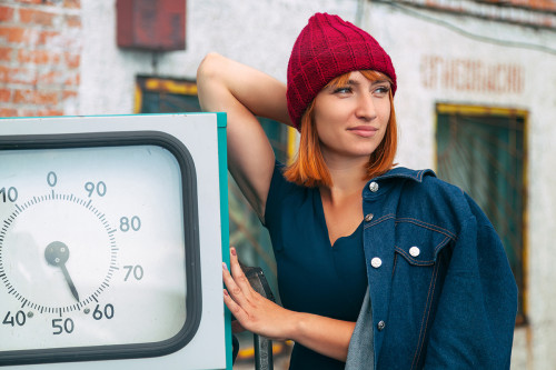 Tanktop oder Daunenjacke? Modetipps für Ihren nächsten Tankstellenbesuch