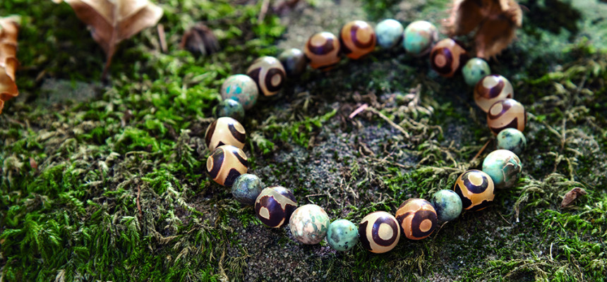 Schwächen ausgleichen: Mit Ihrem individuell gefertigten Astro-Armband zu persönlicher Stärke
